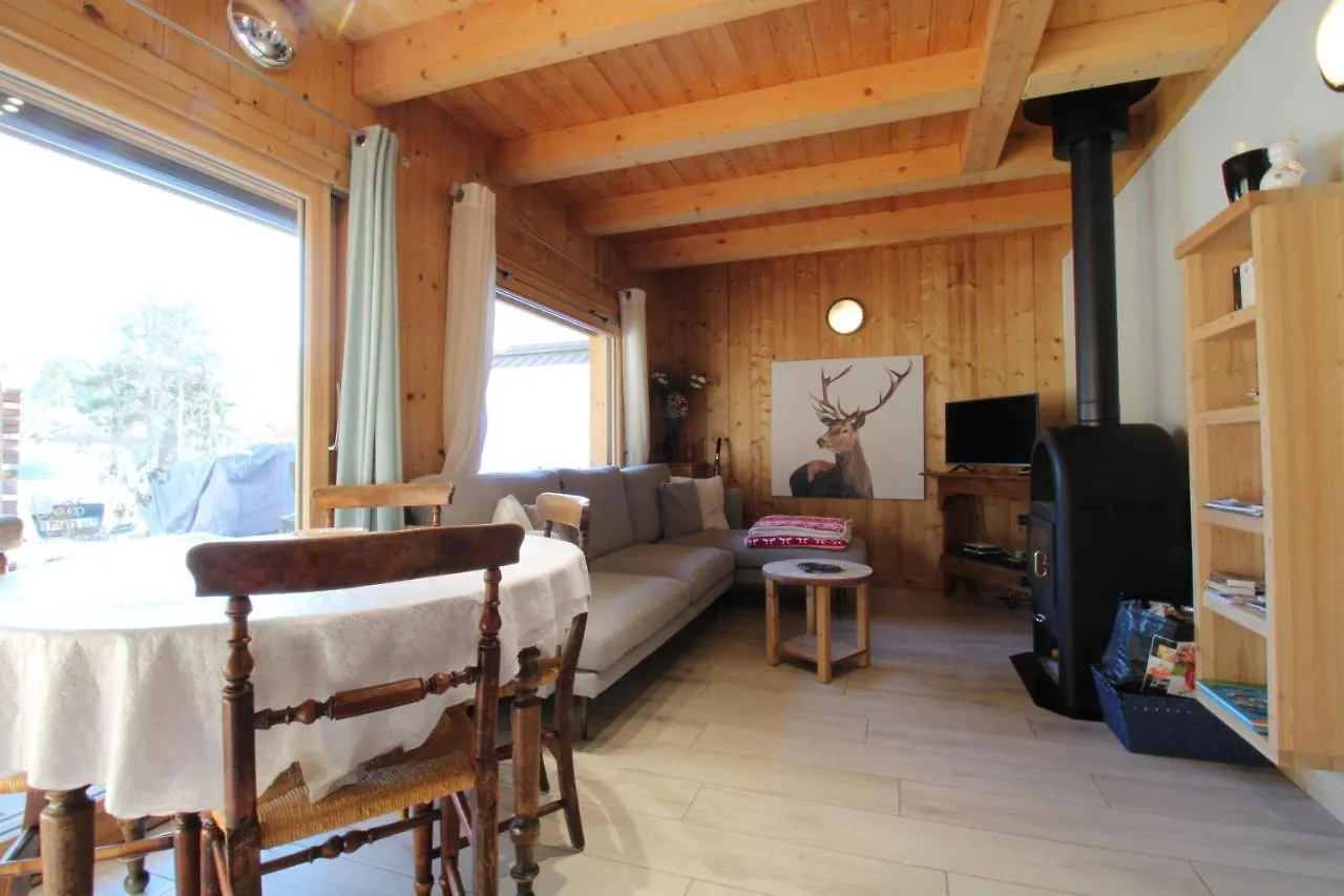 Charmant Petit Chalet Individuel Бриансон